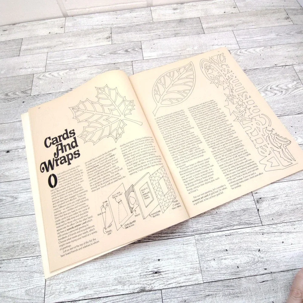 Have a Natural‎ Christmas 1985 Vintage Craft Booklet Patterns Retro DIY Hobbies